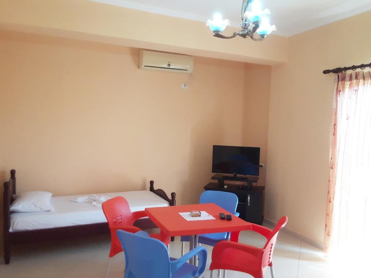 Vila Jakupi Sarandë Exterior foto