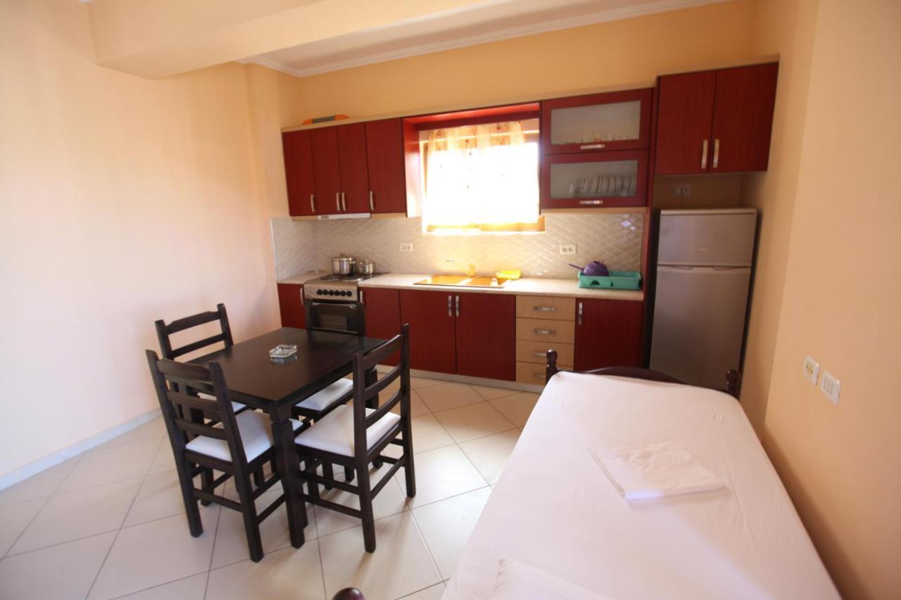 Vila Jakupi Sarandë Exterior foto